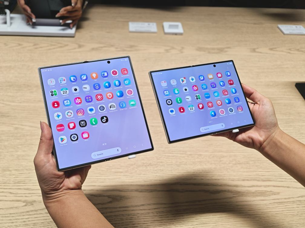 Khám Phá Từng Chi Tiết Đáng Chú Ý Của Galaxy Z Fold8 Ultra