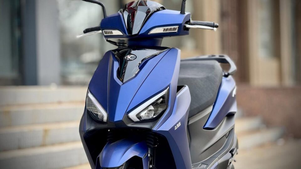 Kymco KS125: Tham Chiến Thị Trường Xe Tay Ga Với Giá Bán Hấp Dẫn