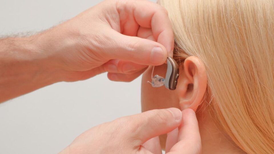 Khám Phá Giải Pháp Đột Phá Trong Sự Phục Hồi Thính Lực Từ Những Tế Bào Tai Trong