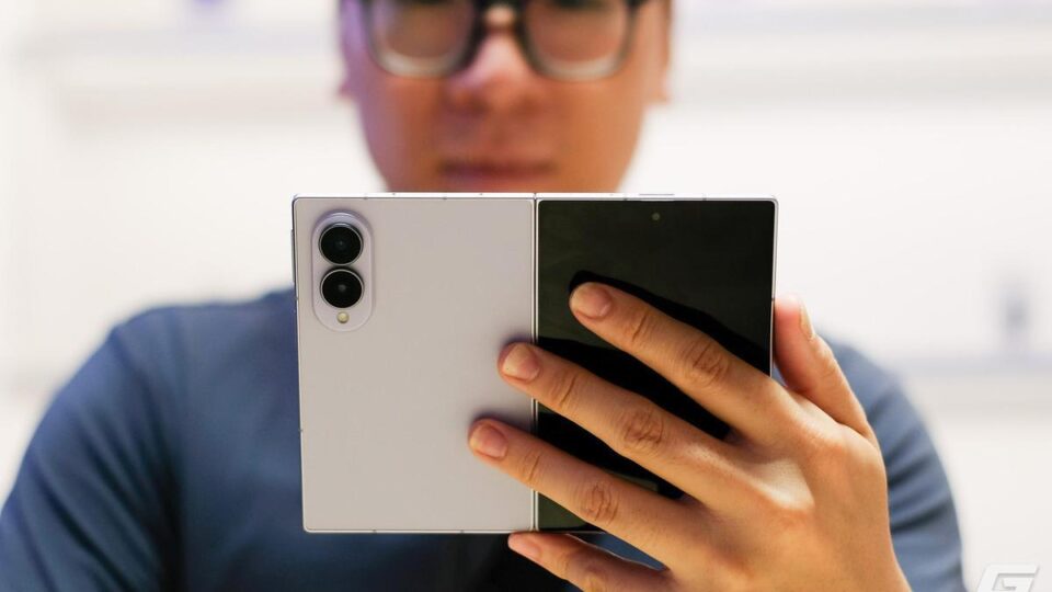 Giá thực tế Galaxy Z Fold8 tại Việt Nam: Khi mức giao dịch thấp hơn niêm yết tạo sóng thị trường
