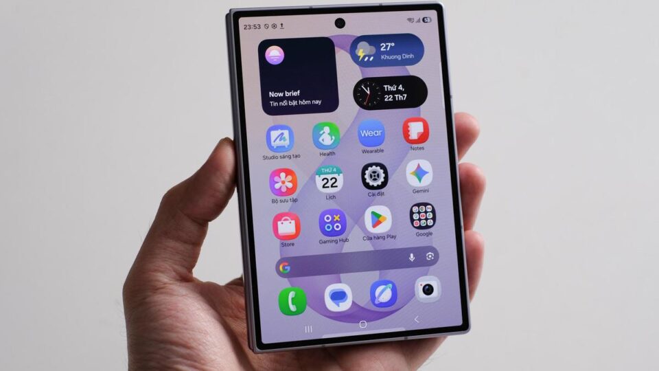 Giá Galaxy Z Fold8 giảm sâu trên Shopee: diễn biến, con số và lưu ý khi mua