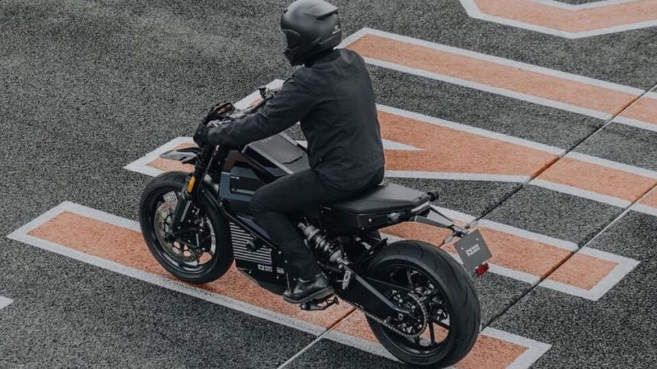 Nuen Moto Tạm Dừng Dự Án Xe Máy Điện Đầy Thú Vị, Hoàn Tiền Cho Khách Hàng