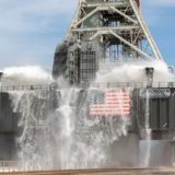 Khám Phá Lý Do NASA Xả Hơn 1,7 Triệu Lít Nước Khi Phóng Tên Lửa