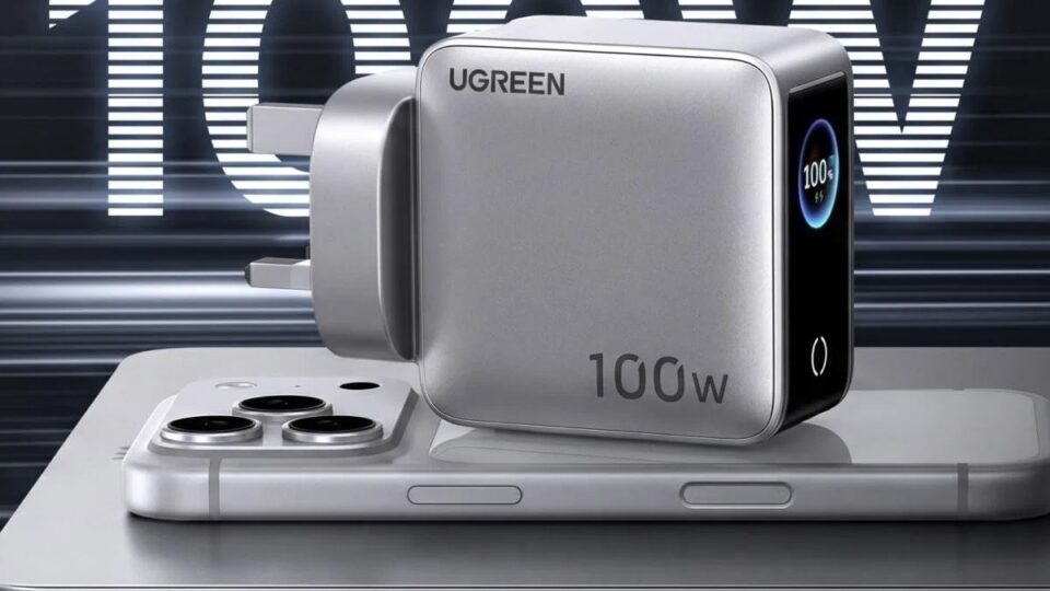Ugreen Nexode Pro 100W: Bộ sạc đa cổng có màn hình — Có đáng để thay đổi thói quen sạc?