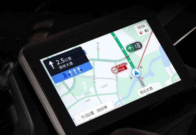 NWT150 2026: Khi một tay ga 150cc đưa radar và camera hành trình lên đường phố