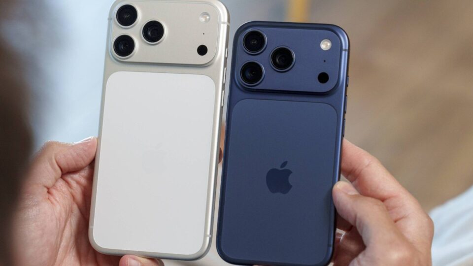 Tăng giá iPhone 18: vì sao Apple có thể bắt buộc tăng 100 USD?