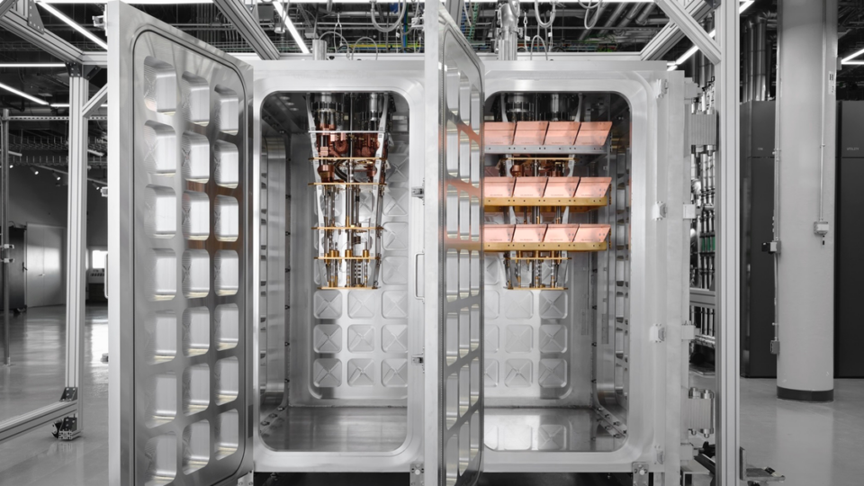 IBM và thiết kế tủ lạnh lượng tử module: chìa khóa để nhân rộng qubit