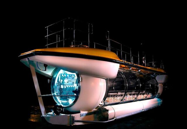 Vinpearl Submarine: hành trình tàu lặn du lịch 24 chỗ ở Nha Trang và lý do tạm ngưng