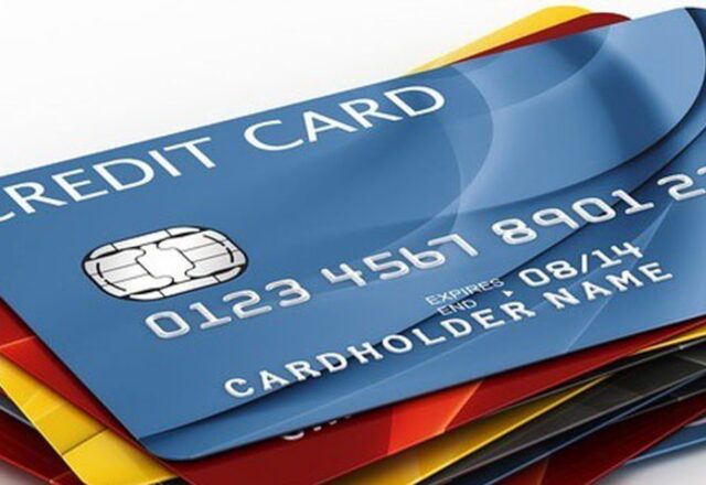 Chọn thẻ thanh toán: khi nào nên dùng Visa, khi nào chỉ cần thẻ nội địa