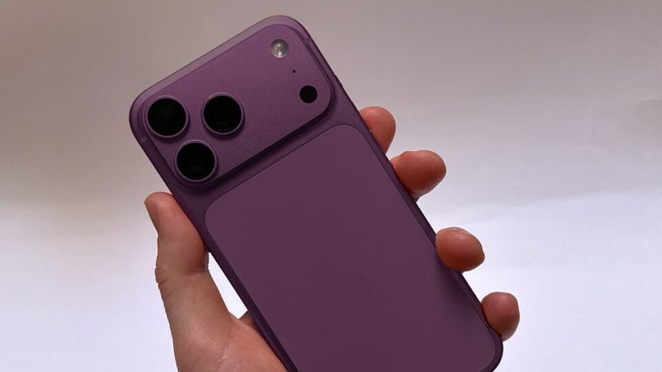 iPhone 18 Pro Max: Khi Apple đổi ưu tiên sang pin lớn hơn và chấp nhận thân máy dày nặng
