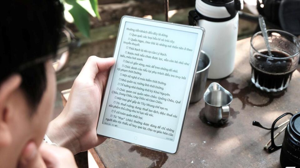 Khám Phá Hanvon Clear7 Koi: Thiết Kế Độc Đáo và Công Nghệ Màn Hình Tối Ưu