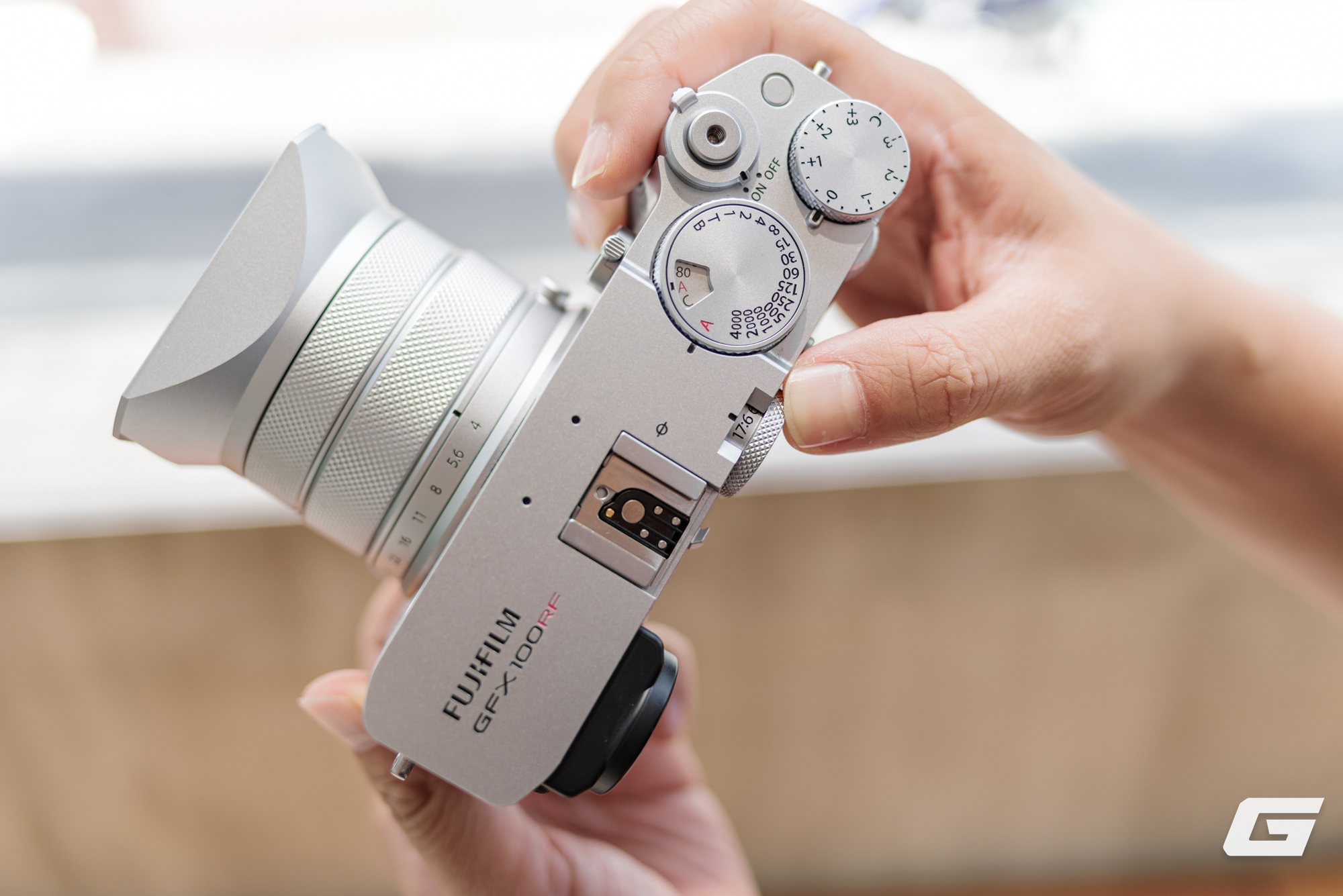 Đánh giá GFX100RF: Chiếc máy ảnh khiến tôi có cảm tình lại với Fujifilm- Ảnh 12.