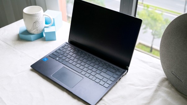 Khám Phá Dòng Laptop MSI Modern: Sự Lựa Chọn Hoàn Hảo Cho Người Dùng Hiện Đại