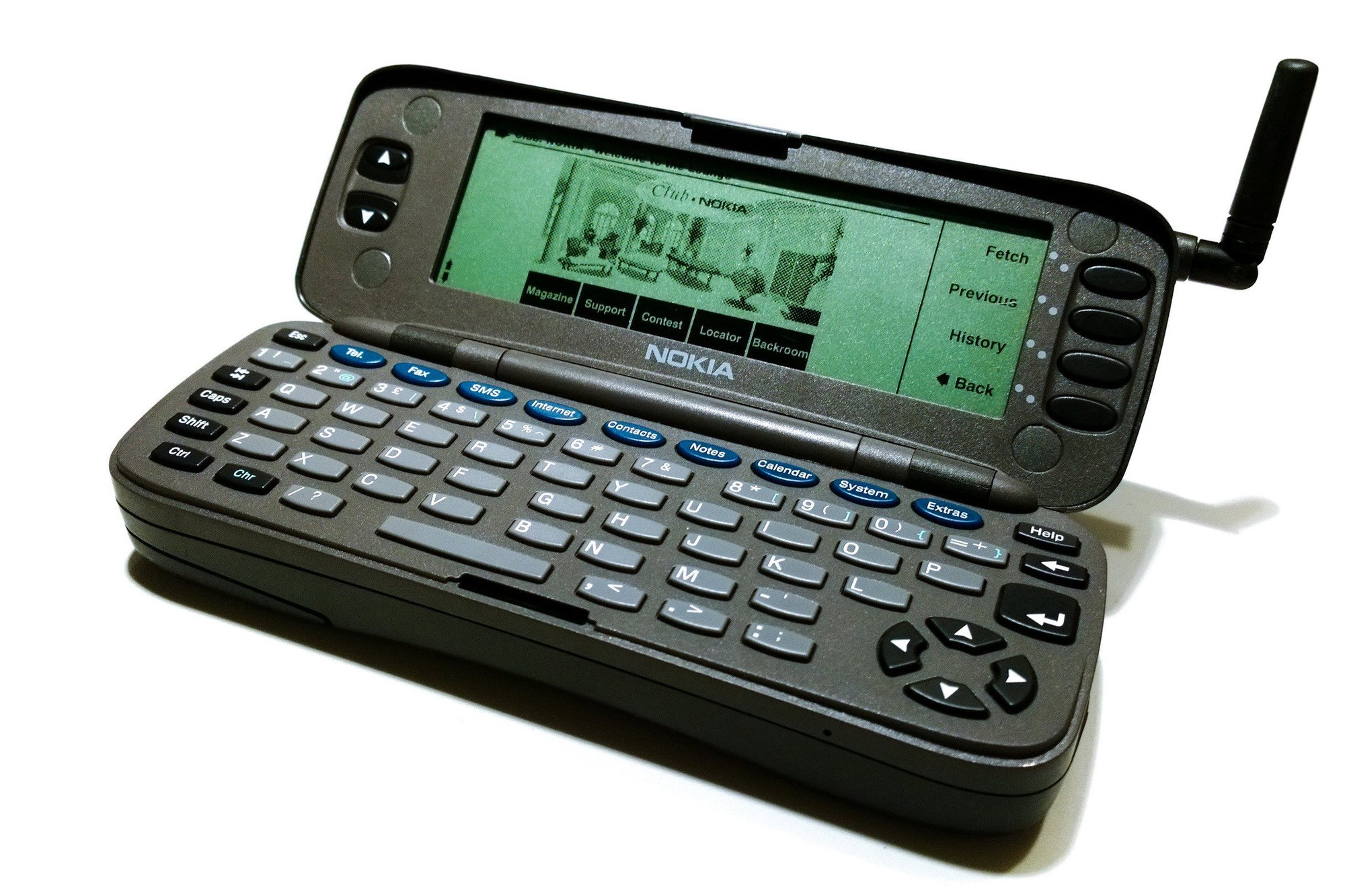 Ngày xưa ai mà dùng chiếc Nokia 9000 Communicator này thì "sang chảnh" kém gì iPhone 17 Pro Max bây giờ - Ảnh 4.