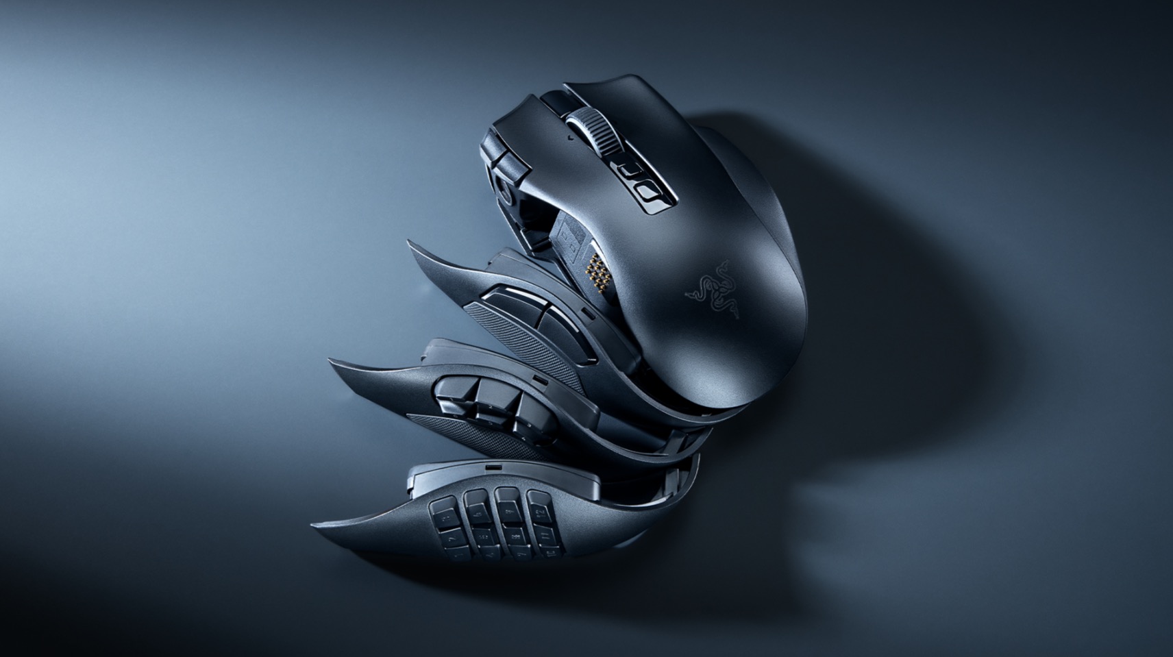 Razer Naga V3 Pro: chuột MMO có thể biến hình cho nhiều thể loại game