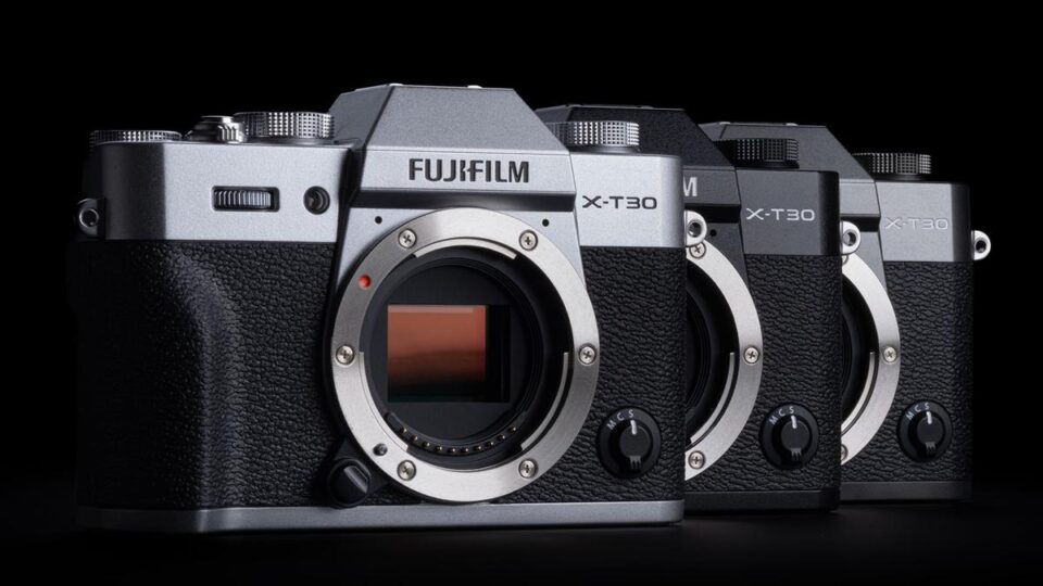 Fujifilm X-T30 III: máy mirrorless nhỏ gọn, mạnh về video và lấy nét AI