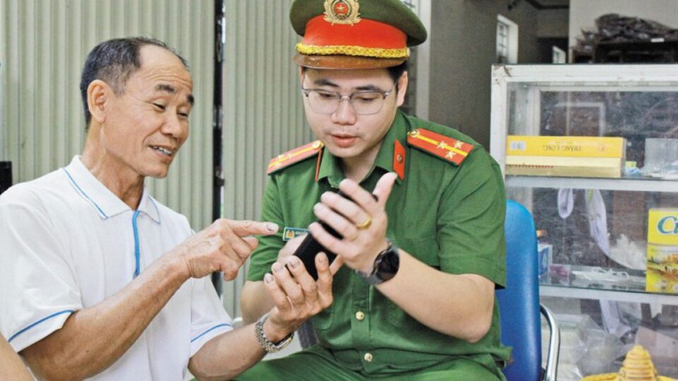 Quy định mới về VNeID: sim không chính chủ có thể khiến tài khoản bị khóa từ 28/9