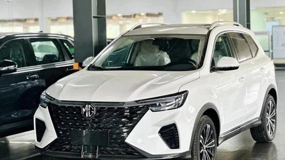 Khi xe Trung Quốc ra biển lớn: bài toán chất lượng, dịch vụ và chính sách