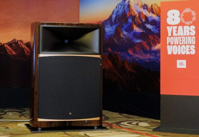 Summit Everest của JBL: Cặp loa 5,3 tỷ và trải nghiệm âm thanh hi‑end tại AVSHOW 2026