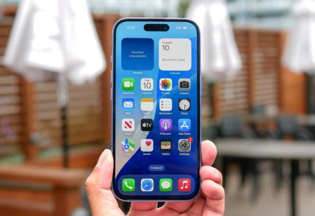 Khi iPhone rơi vào tay kẻ lạ: cách bật tính năng ngăn truy cập dù biết mật mã