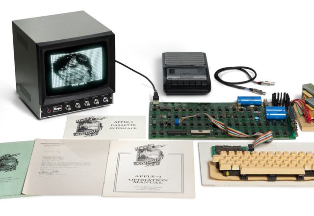 Apple‑1 ‘Hatfield’ sắp đấu giá: lịch sử, chứng tích và mức định giá 500–800K USD