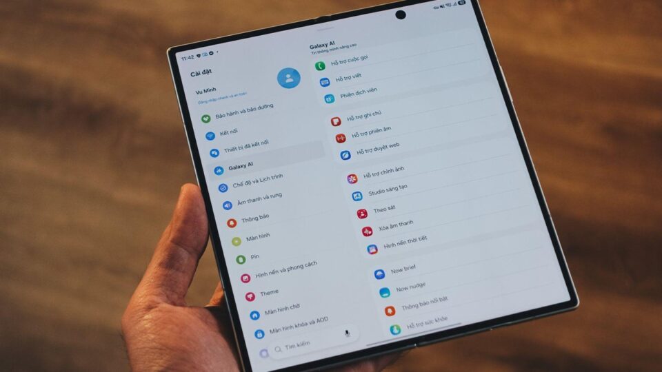 Galaxy AI trên Z8 Series: Khi trí tuệ nhân tạo không chỉ là một ứng dụng