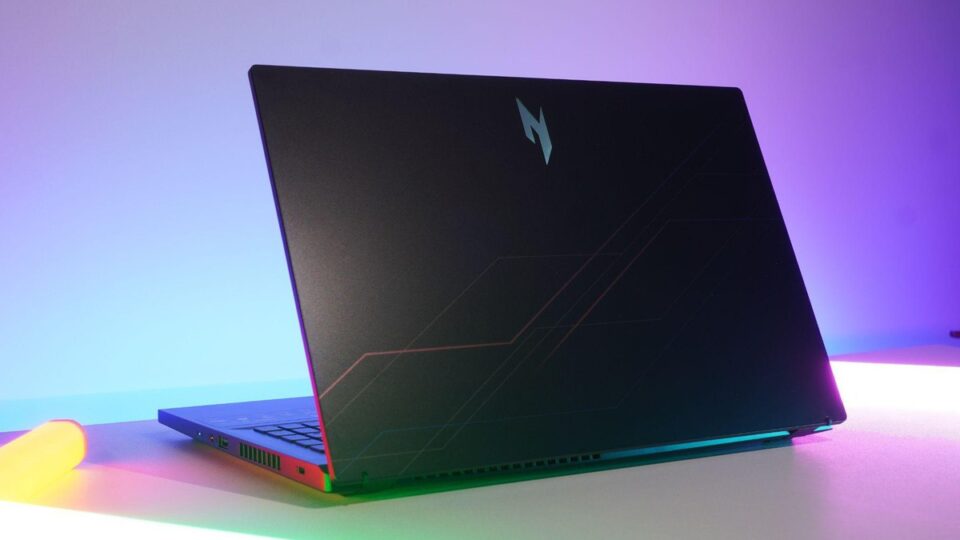 Không chỉ là GPU: Khi màn hình quyết định trải nghiệm laptop gaming