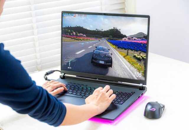 ROG Strix SCAR 18: Khung máy 18-inch, hiệu năng 320W và màn hình Mini‑LED 4K 240Hz