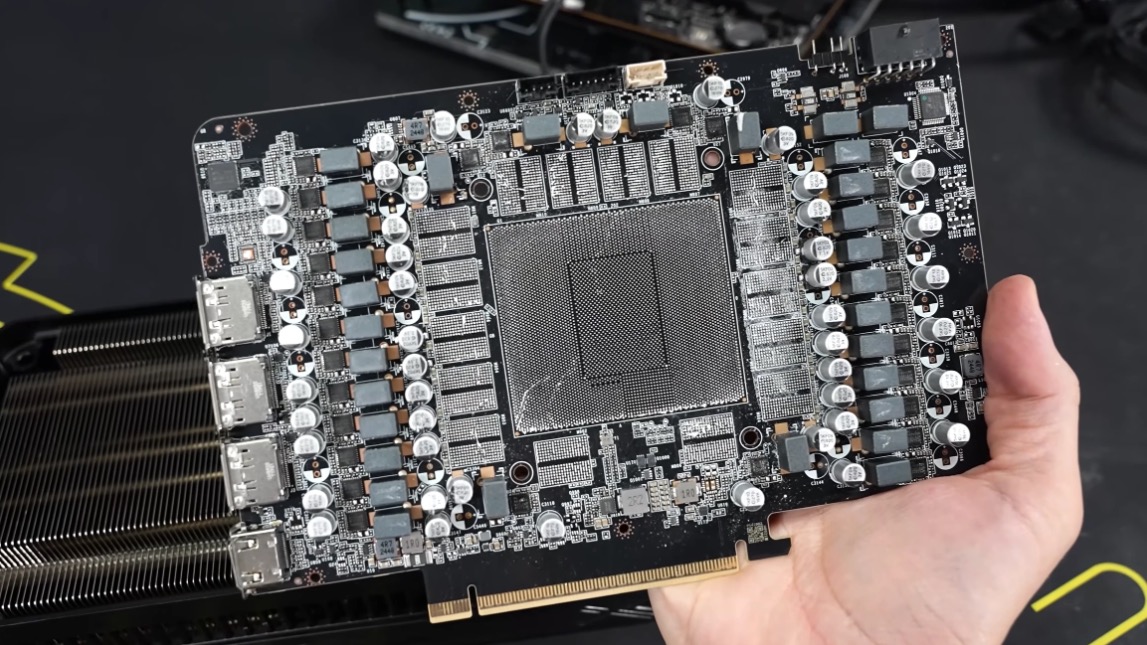 Chi 1.800 euro mua RTX 5090, game thủ nhận về chiếc card không có cả GPU lẫn bộ nhớ - Ảnh 5.